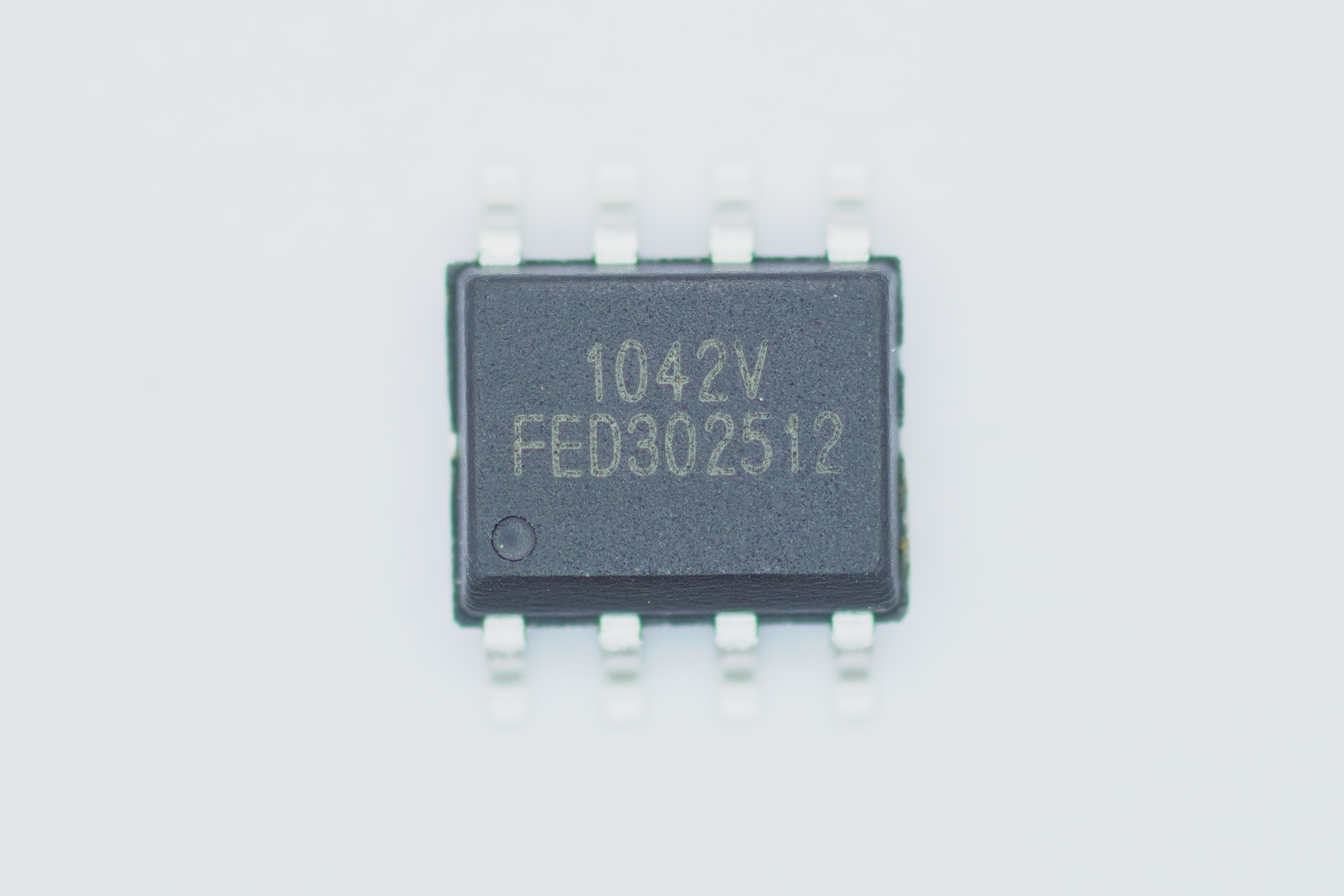 MCAN1042